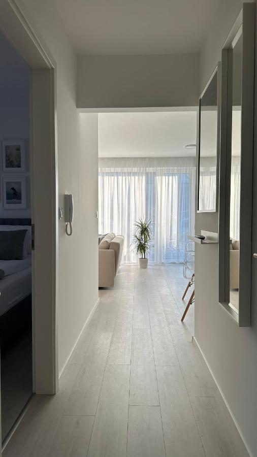 Linden Apartman 001 - Adults Only Mosonmagyaróvár المظهر الخارجي الصورة